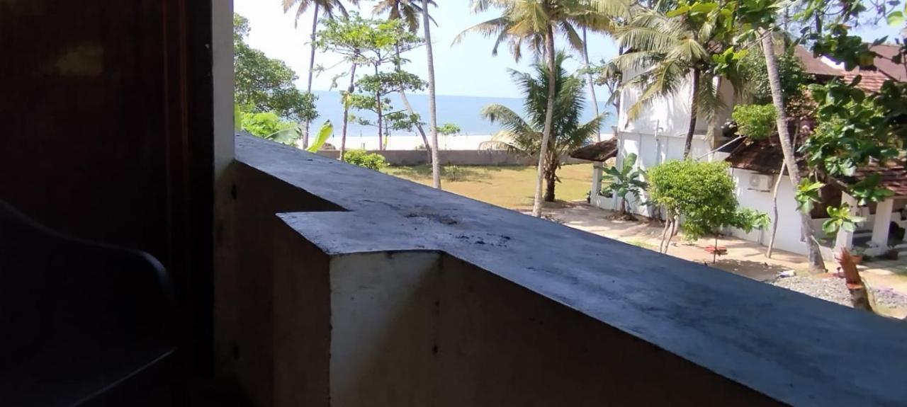 Marari Sibiya Beach * Mararikulam